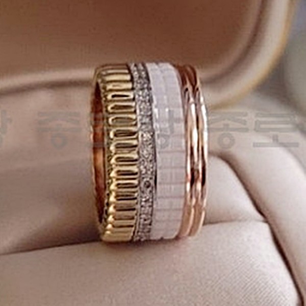 BOUCHERON 부쉐론 콰트로 화이트에디션 라지 쥬얼리 반지 18K골드 (다이아몬드셋팅)