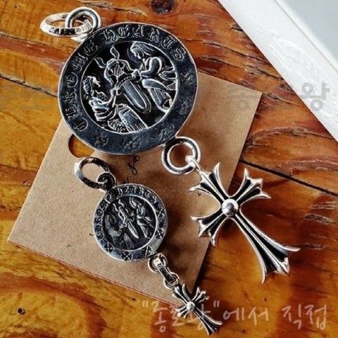 Chrome Hearts 크롬하츠 마리아 코인 크로스 팬던트