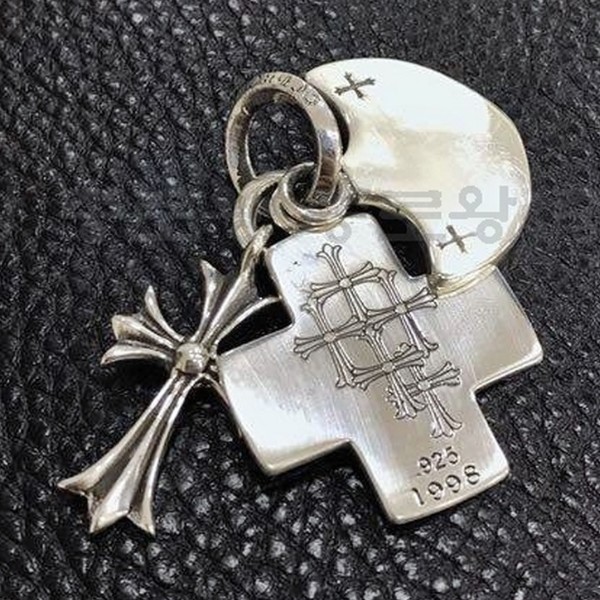 Chrome Hearts 크롬하츠 크로스 트링킷 팬던트