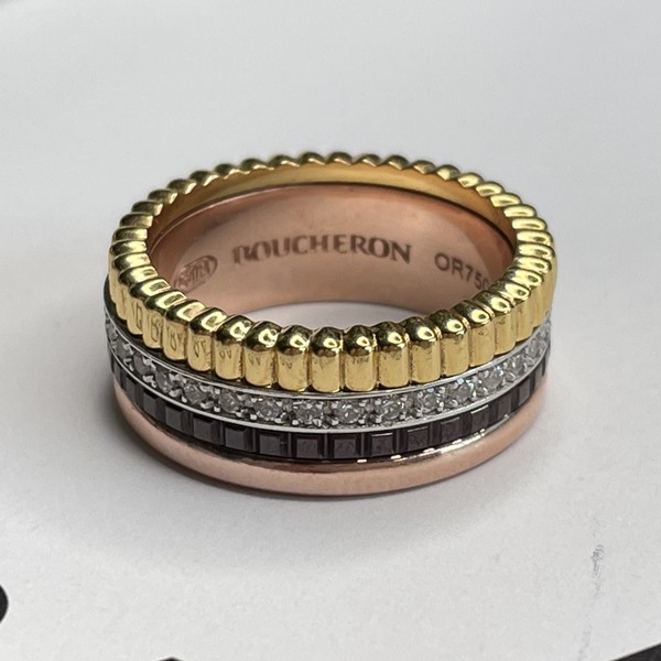 BOUCHERON 부쉐론 콰트로 클래식 스몰 반지